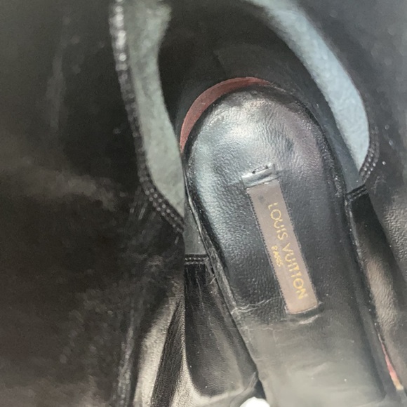 LouisVuitton booties, 3 inch heel with gold LV logo - Picture 10 of 11